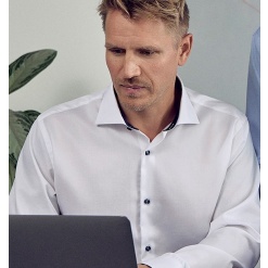 Meeste triiksärk Fine Twill 