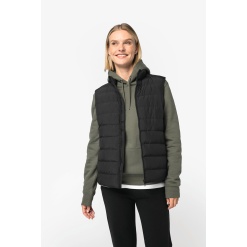 Naiste tepitud vest